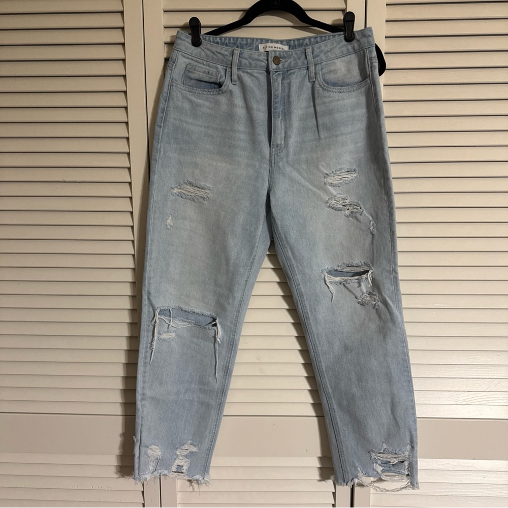 Flying Monkey Jeans Size 29 Distressed No Stretch
